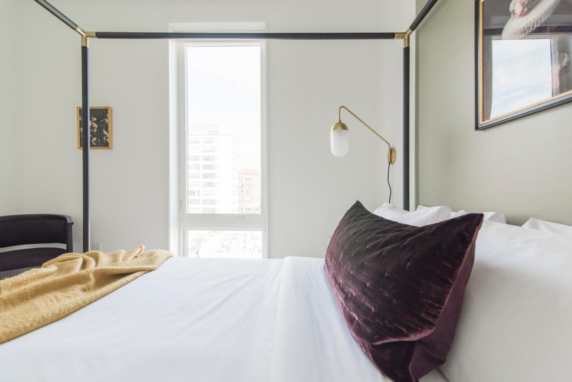 Apartamento Abode Xs House Stunning Architectural Flat Filadelfia Exterior foto