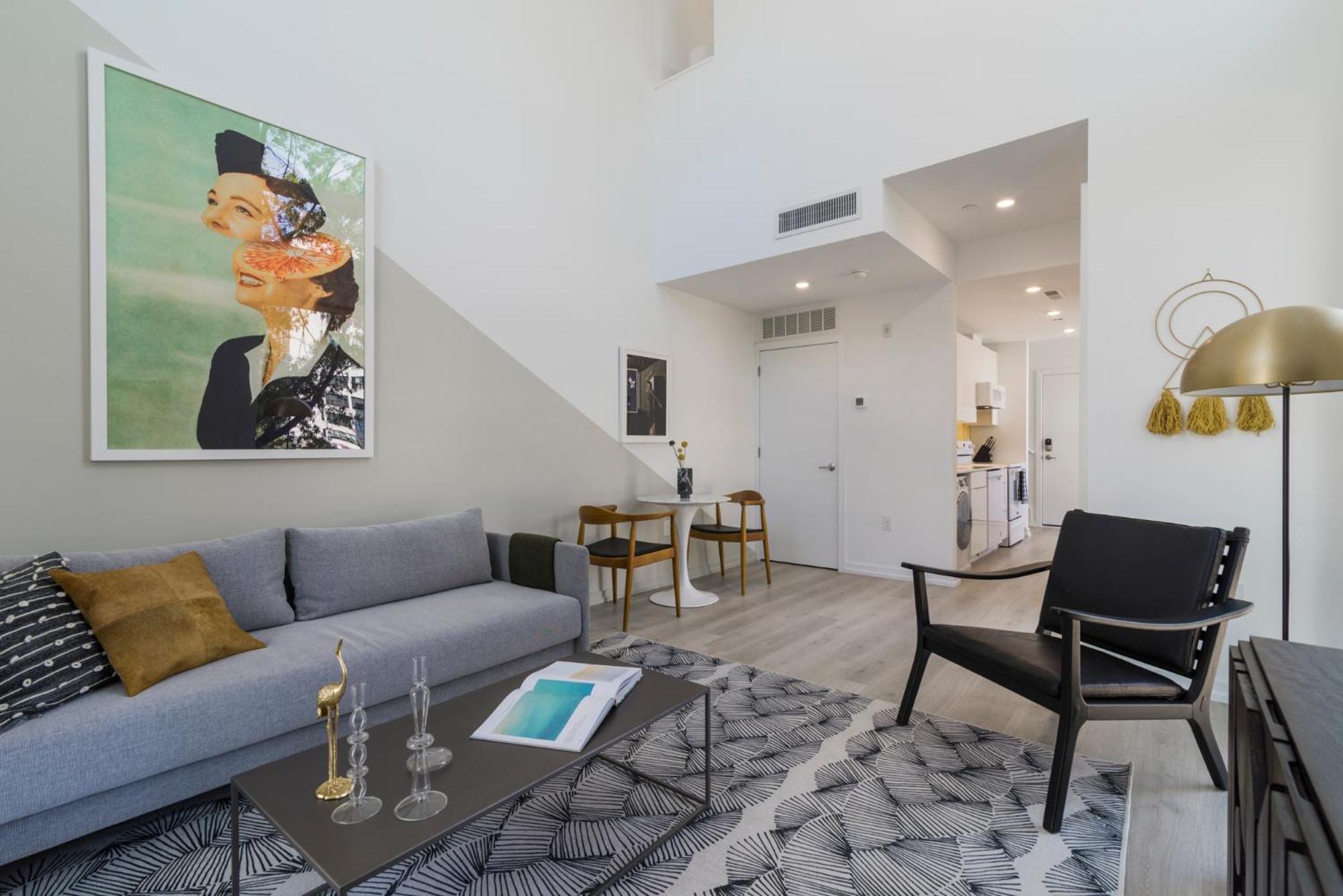 Apartamento Abode Xs House Stunning Architectural Flat Filadelfia Exterior foto