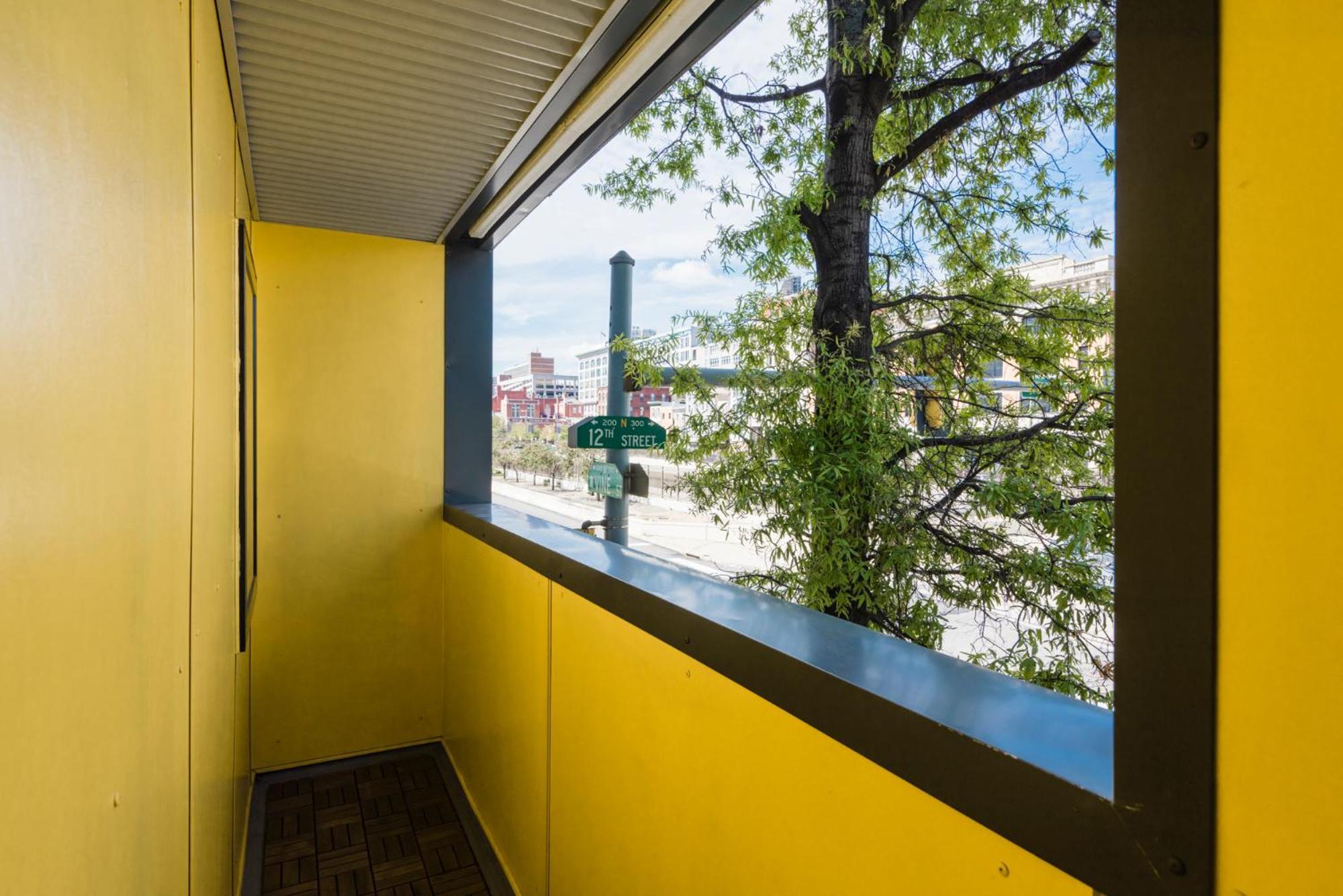 Apartamento Abode Xs House Stunning Architectural Flat Filadelfia Exterior foto
